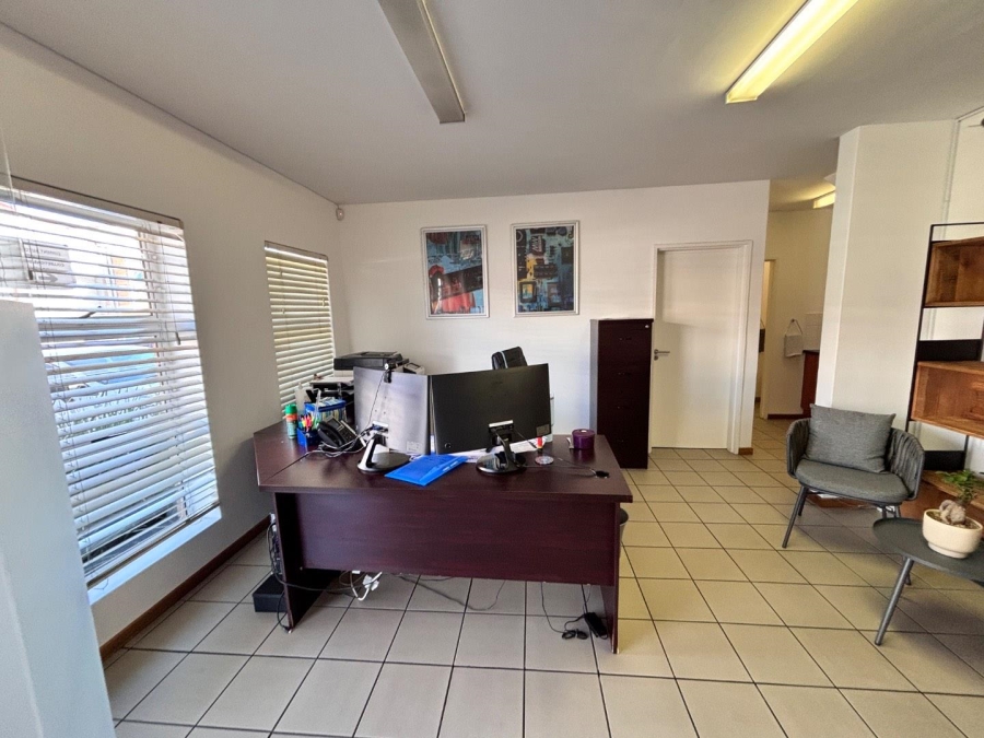 To Let commercial Property for Rent in Montague Gardens Western Cape